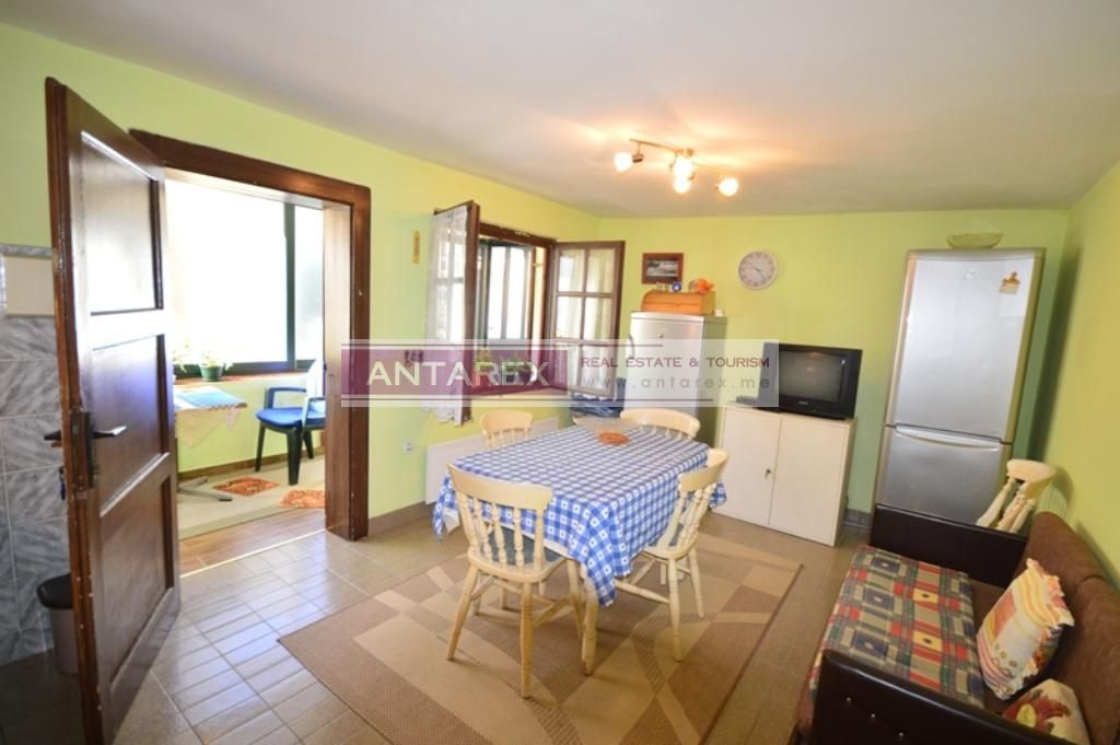 Villa in Herceg-Novi, Montenegro, 100 m² - Foto 5