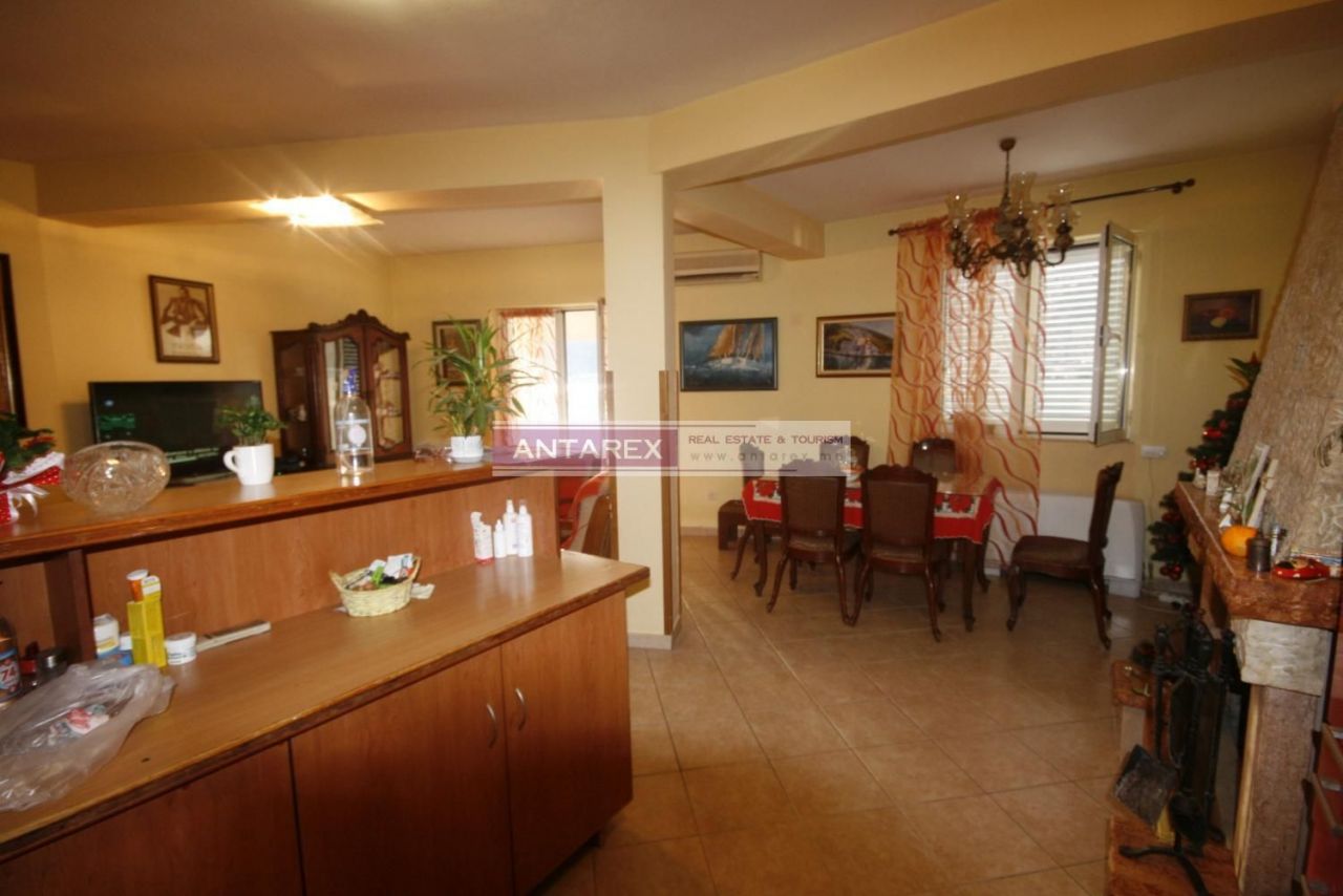 Villa à Lépétane, Monténégro, 257 m² - image 5