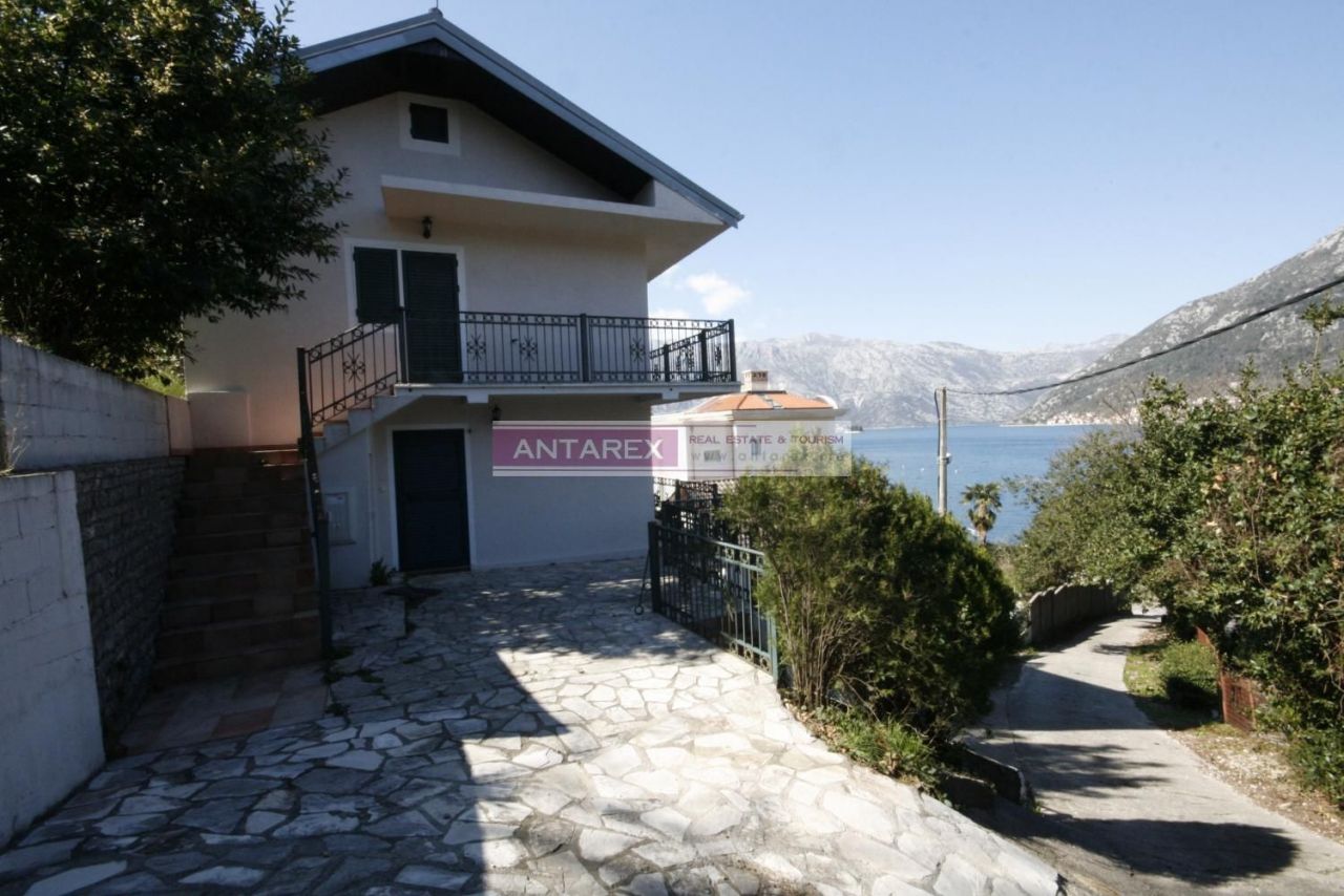 Villa in Stoliv, Montenegro, 148 m² - picture 5