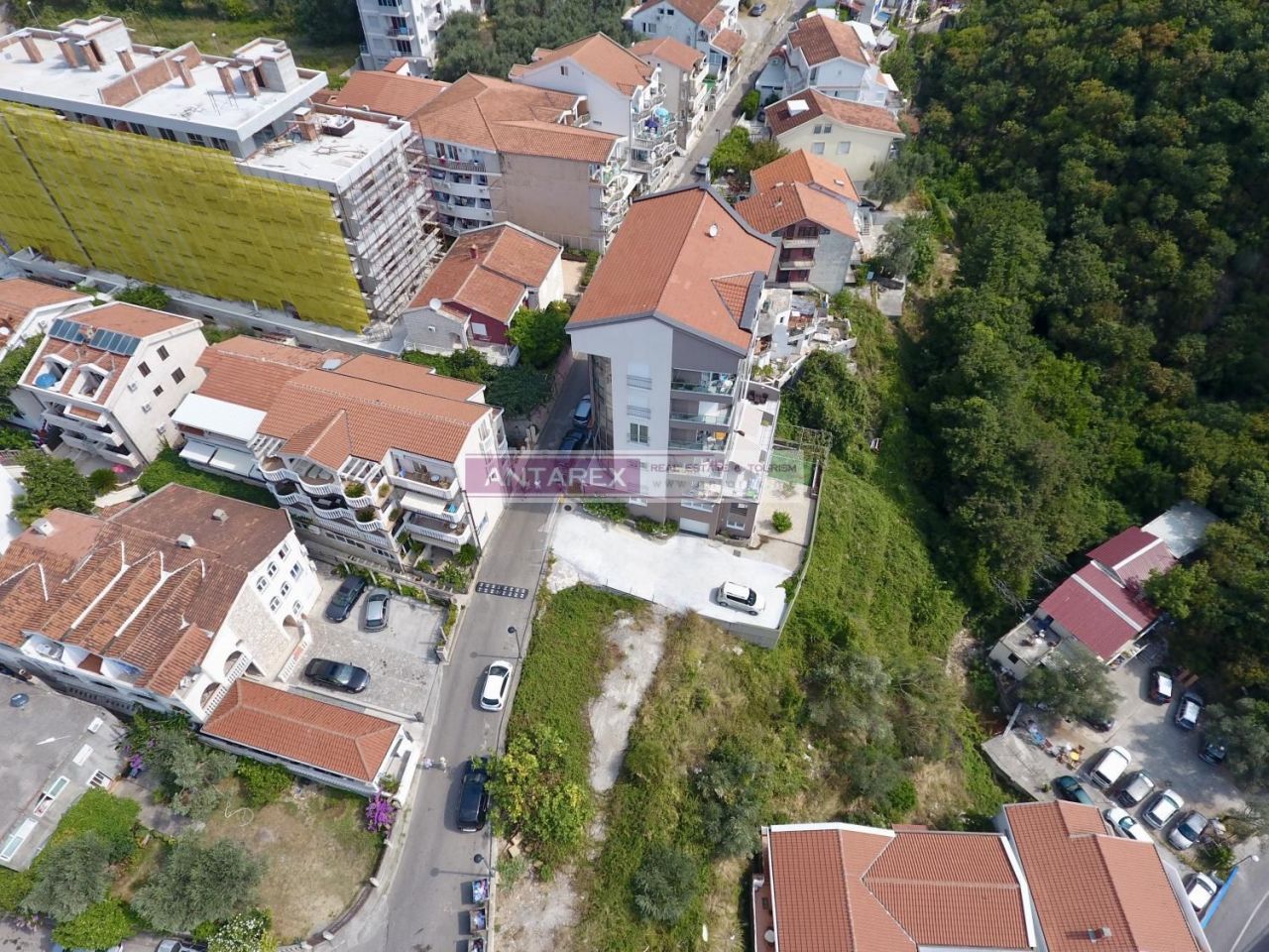 Land in Becici, Montenegro, 765 m² - picture 5