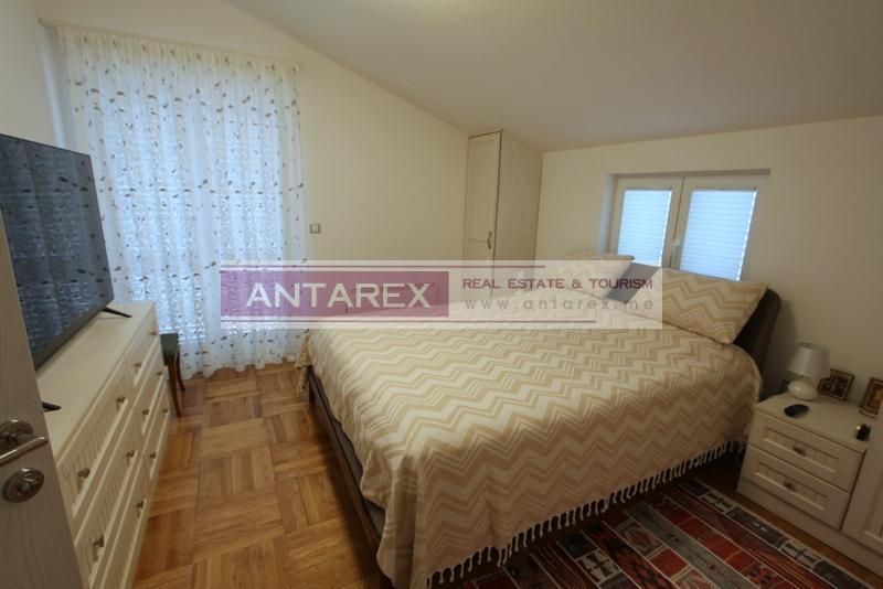 Apartamento en Herceg-Novi, Montenegro, 114.7 m² - imagen 5