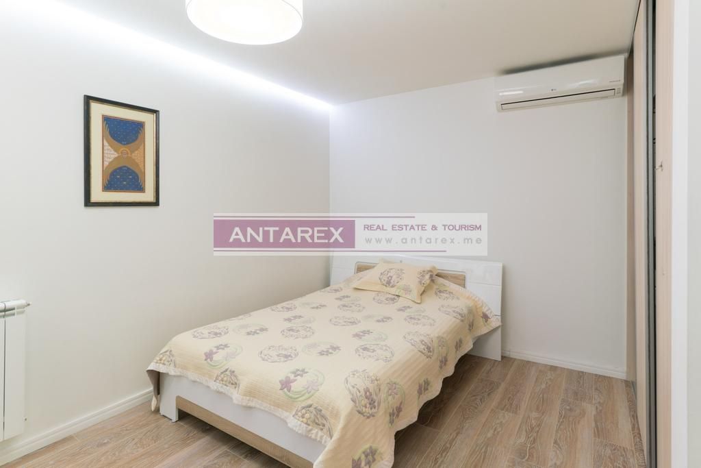 Apartment in Tivat, Montenegro, 93 m² - picture 6