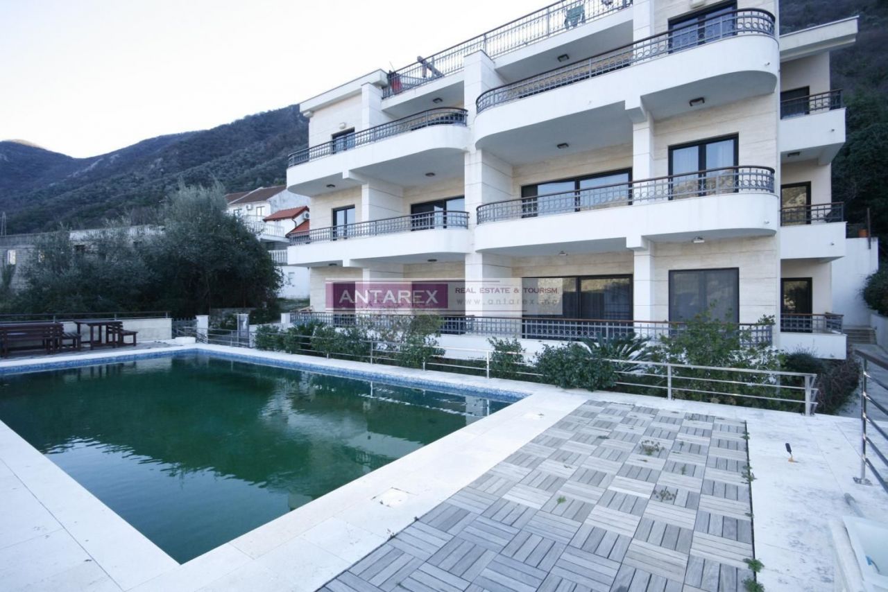 Apartment in Stoliv, Montenegro, 124 m² - picture 6