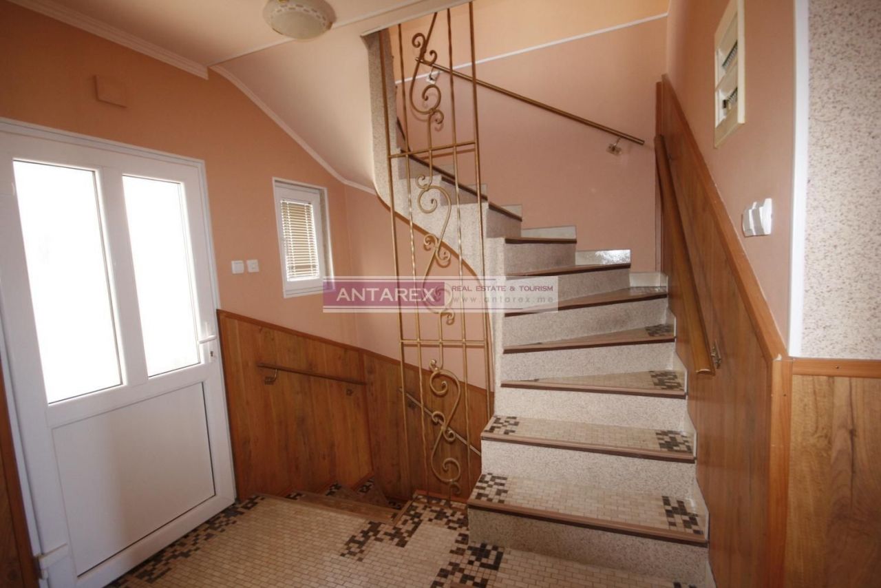 Villa in Tivat, Montenegro, 120 m² - picture 6