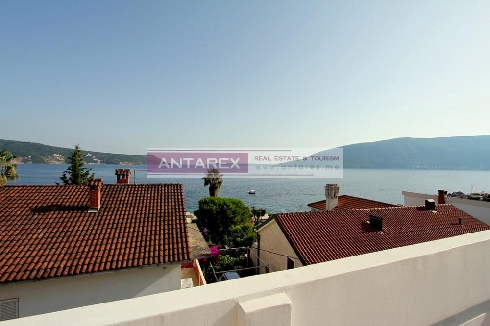 Villa en Herceg-Novi, Montenegro, 400 m² - imagen 5