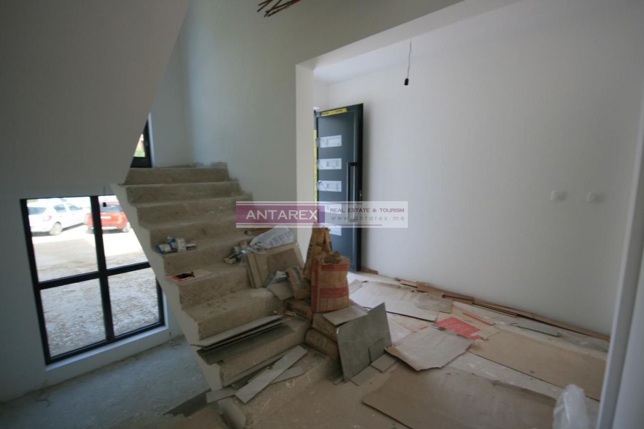 Villa a Tivat, Montenegro, 335 m² - foto 6