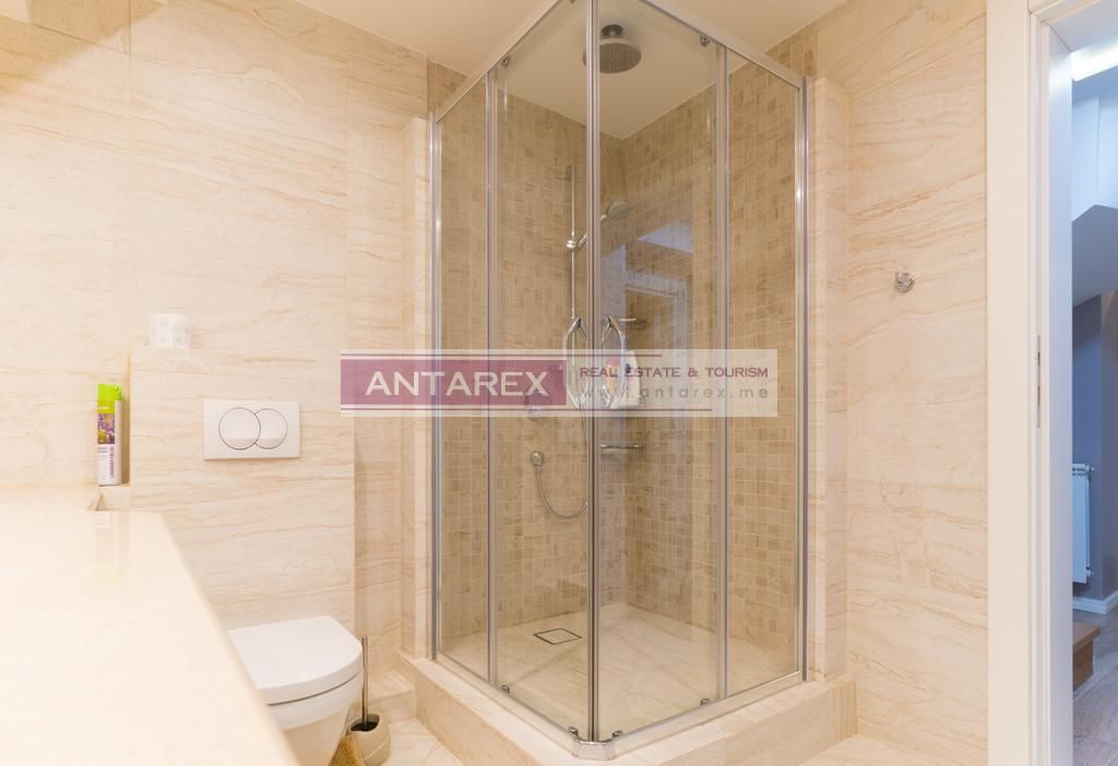 Apartment in Tivat, Montenegro, 93 m² - picture 7