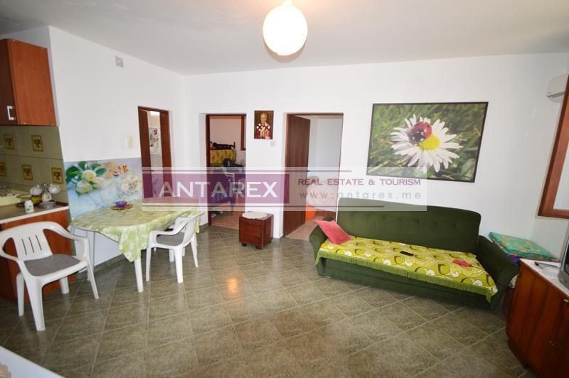 Villa in Herceg-Novi, Montenegro, 101 m² - picture 7