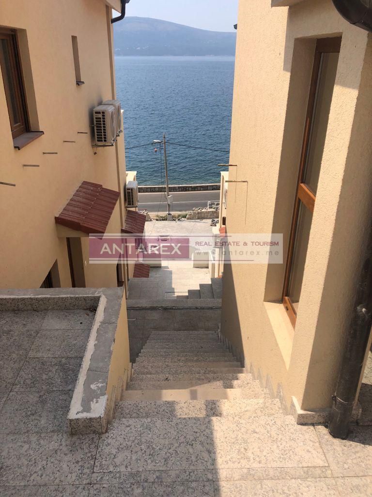 Appartement à Tivat, Monténégro, 97 m² - image 5