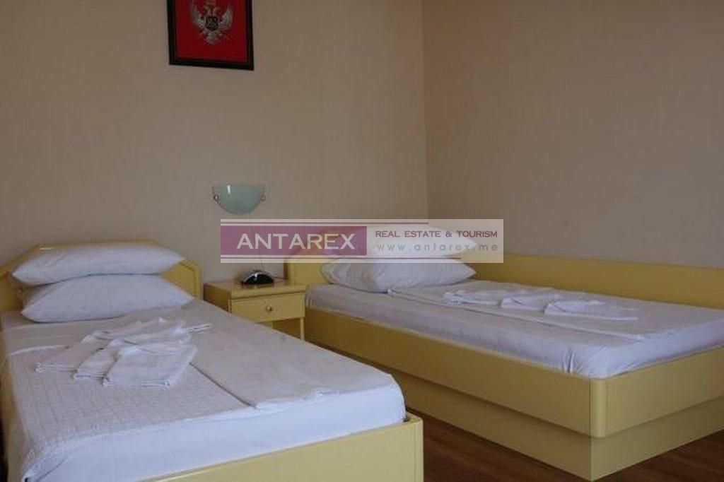 Biens commerciaux à Kumbor, Monténégro, 3 600 m² - image 8