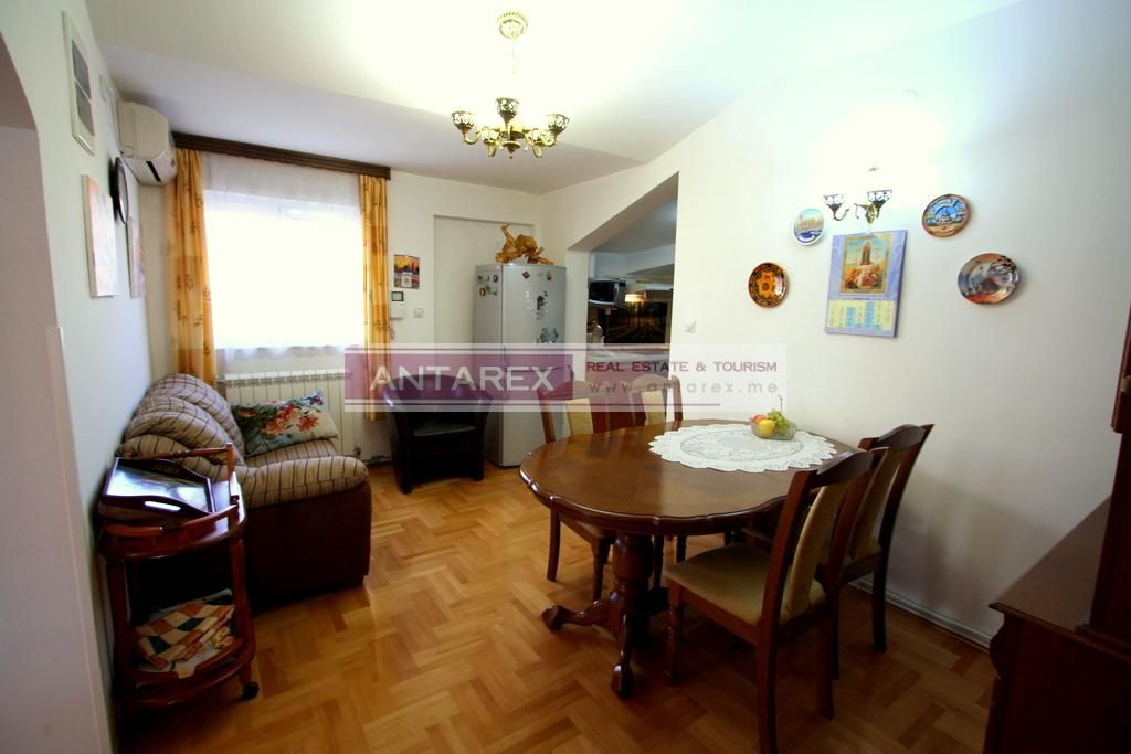 Apartment in Herceg-Novi, Montenegro, 102 m² - picture 8