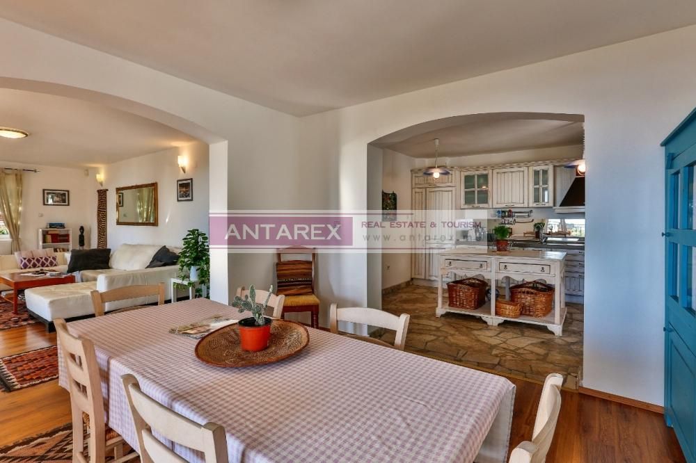 Villa à Becici, Monténégro, 486 m² - image 8