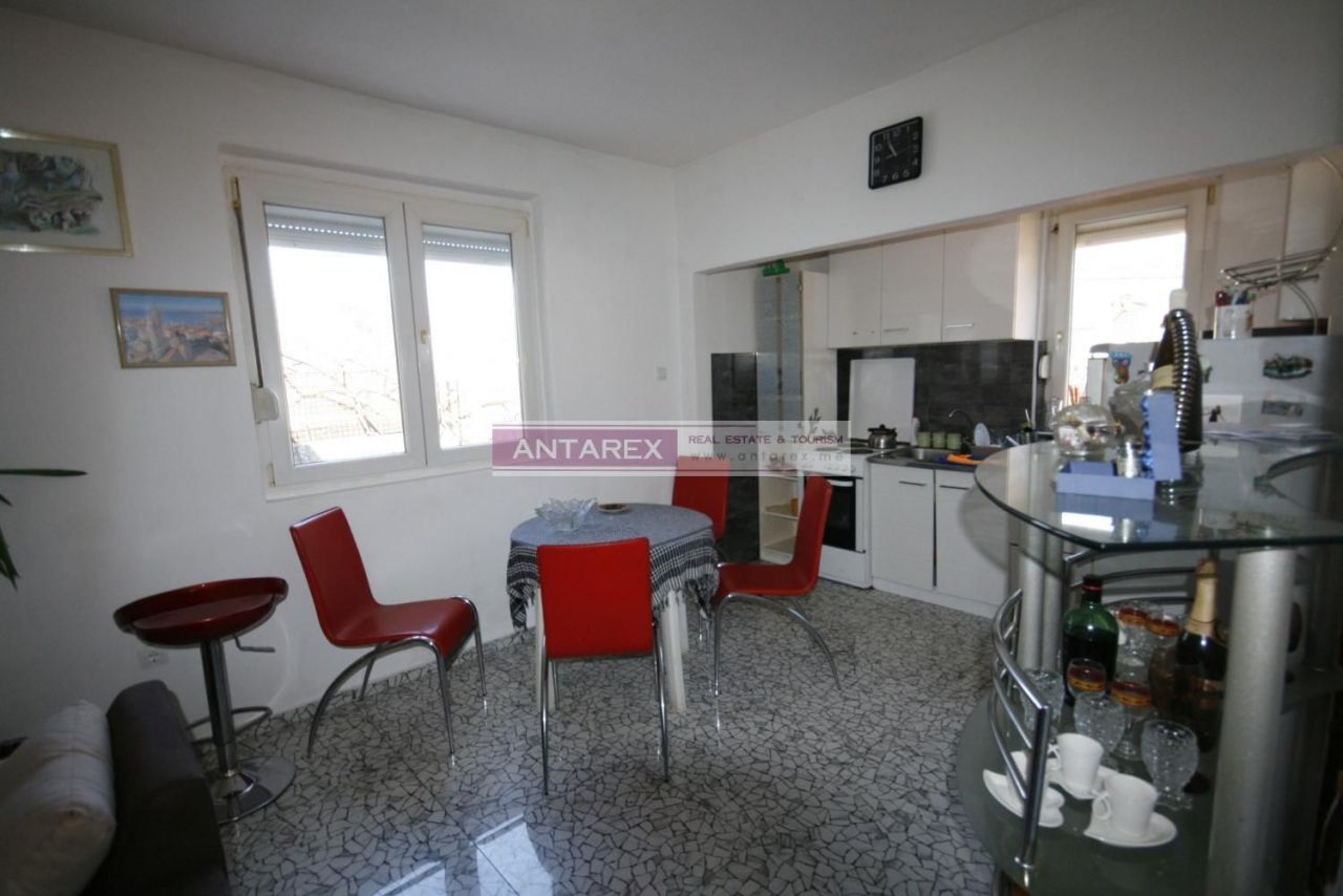 Villa à Prcanj, Monténégro, 88 m² - image 8