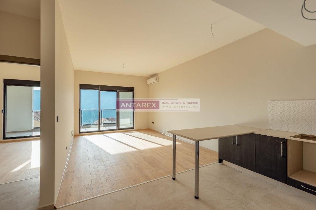 Appartement à Herceg-Novi, Monténégro, 61 m² - image 8