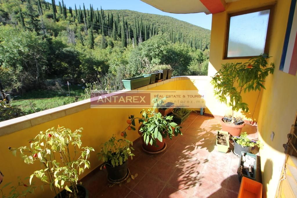 Villa in Herceg-Novi, Montenegro, 246 m² - picture 8