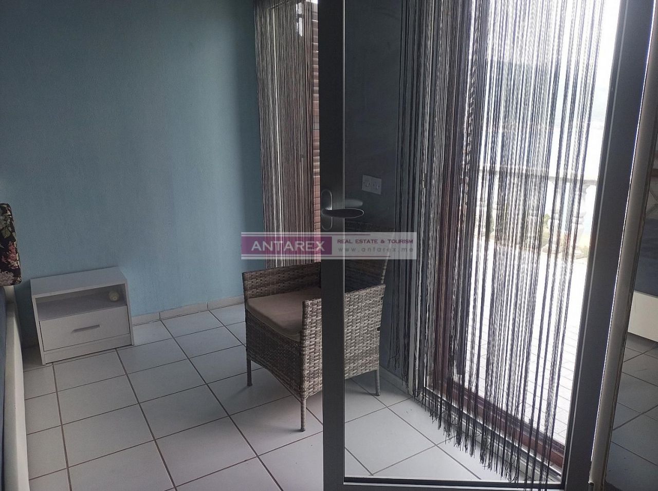 Commercial property in Krasici, Montenegro, 347 m² - picture 8