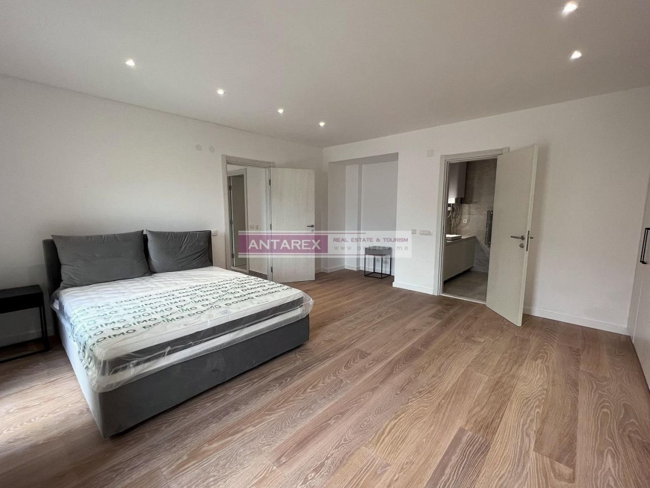 Apartamento en Škaljari, Montenegro, 33 m² - imagen 8