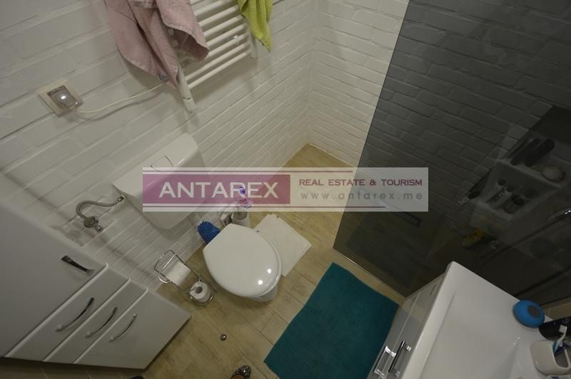 Apartment in Herceg-Novi, Montenegro, 106 m² - picture 9