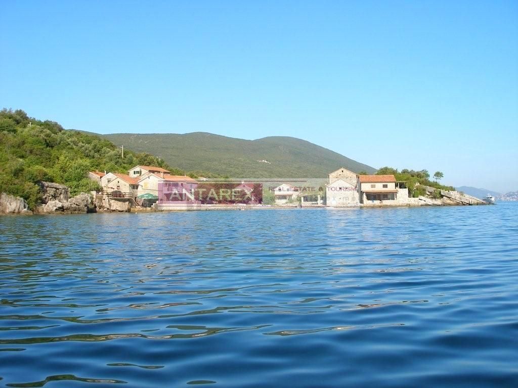 Villa sur la Luštica, Monténégro, 66 m² - image 9