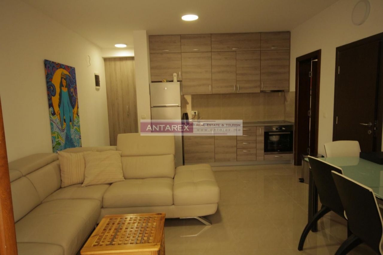 Appartamenti a Tivat, Montenegro, 95 m² - foto 9