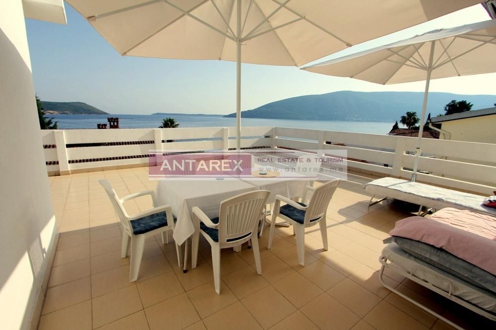 Villa en Herceg-Novi, Montenegro, 400 m² - imagen 8