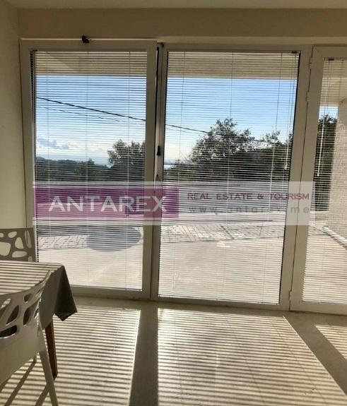 Apartment in Herceg-Novi, Montenegro, 148.3 m² - picture 7