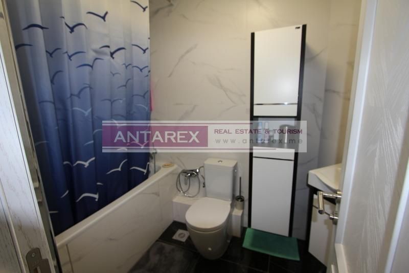 Apartamento en Herceg-Novi, Montenegro, 114.7 m² - imagen 9