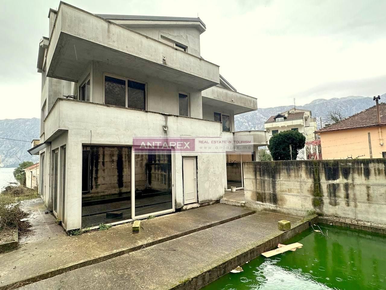 Villa in Prcanj, Montenegro, 516 m² - picture 9