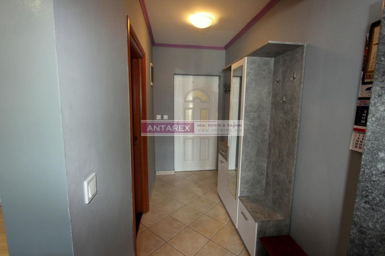 Apartment in Herceg-Novi, Montenegro, 74 m² - picture 9