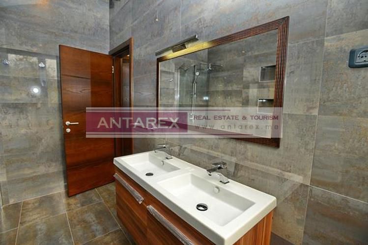 Villa a Tivat, Montenegro, 440 m² - foto 9