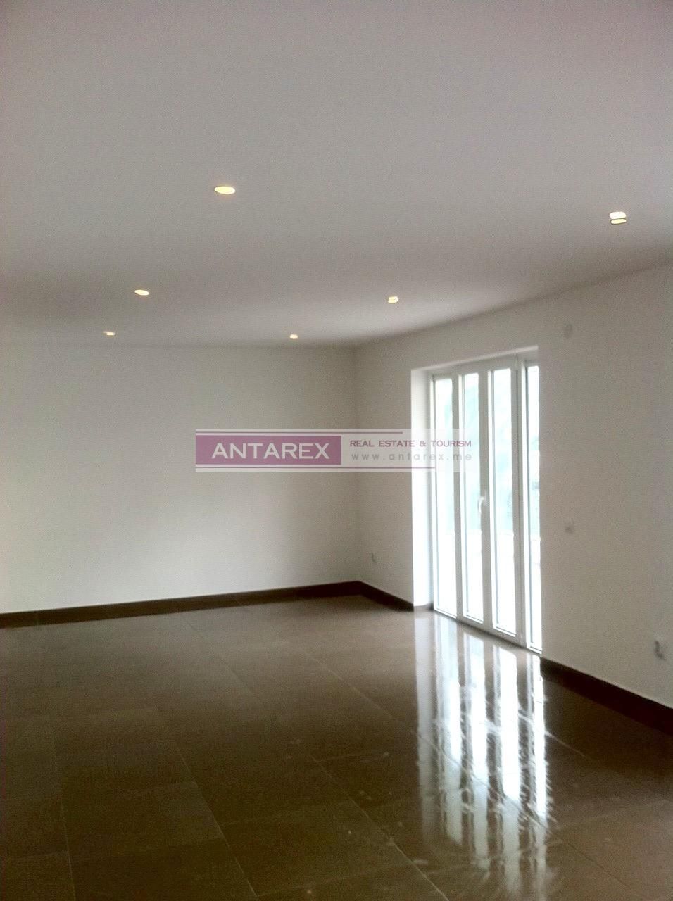 Villa in Prcanj, Montenegro, 357 m² - picture 10