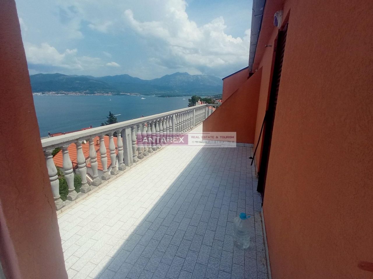 Commercial property in Krasici, Montenegro, 347 m² - picture 10