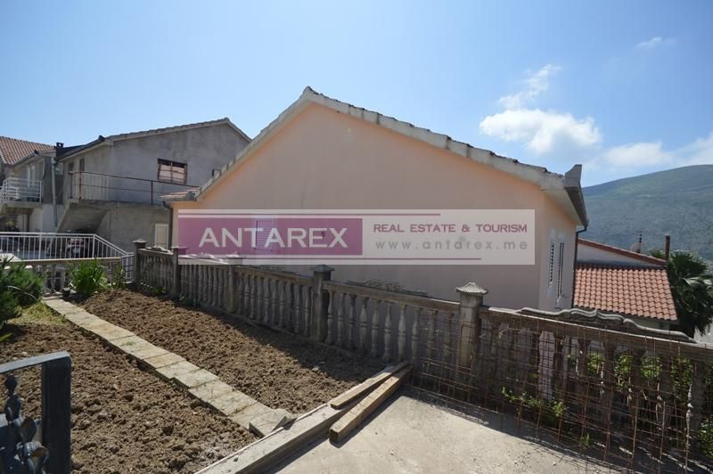 Villa in Igalo, Montenegro, 200 m² - Foto 11