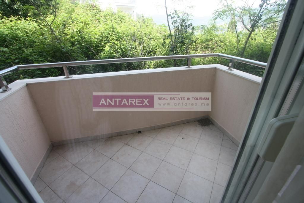 Appartement à Njivice, Monténégro, 75 m² - image 11