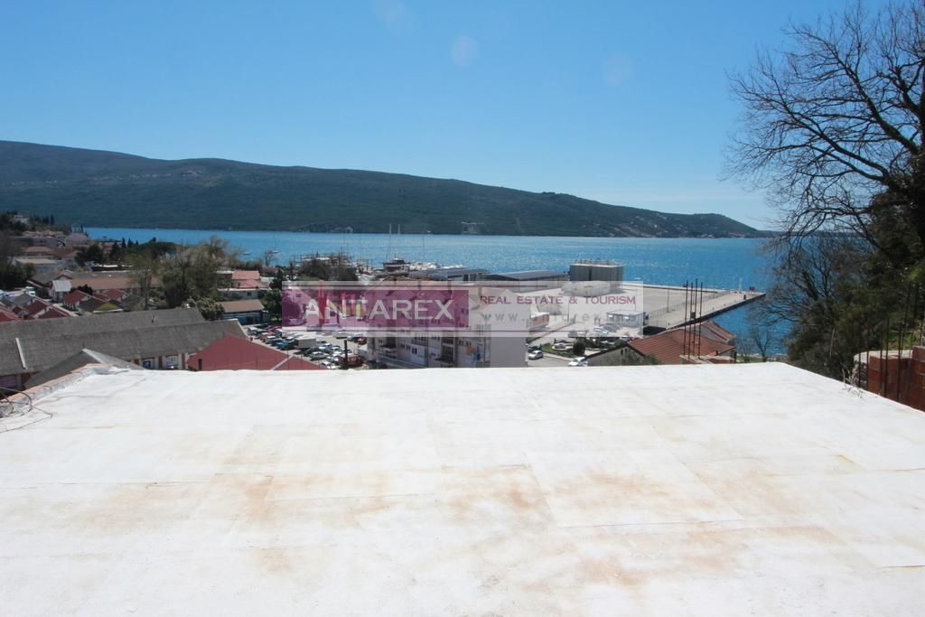 Villa in Zelenika, Montenegro, 64 m² - Foto 11