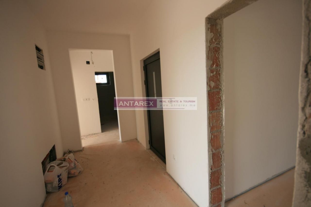 Villa a Tivat, Montenegro, 335 m² - foto 11