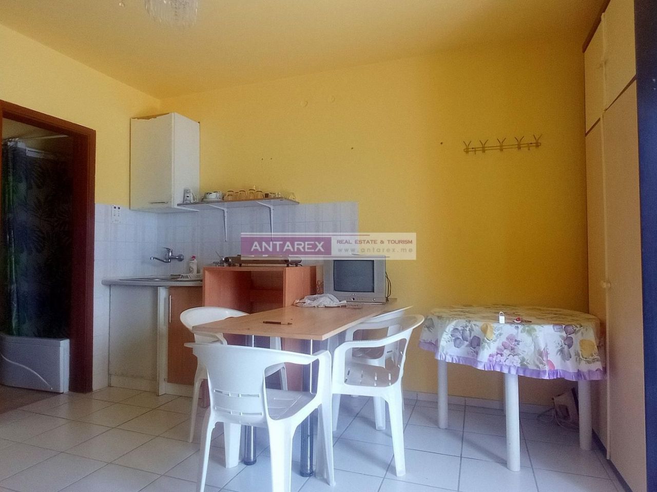 Proprietà commerciale a Krasici, Montenegro, 347 m² - foto 11