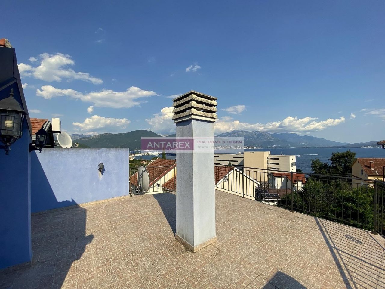 Villa in Bijela, Montenegro, 150 m² - picture 11