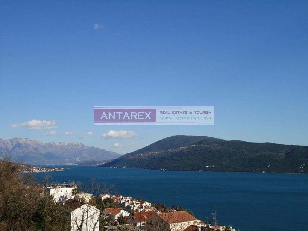 Villa in Herceg-Novi, Montenegro, 250 m² - picture 12