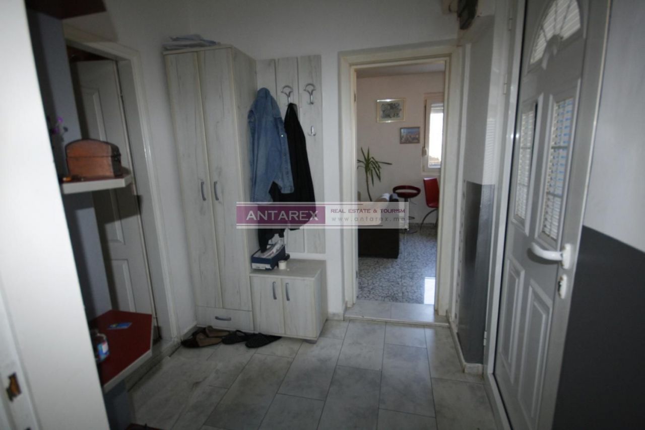 Villa à Prcanj, Monténégro, 88 m² - image 12