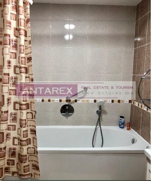 Apartment in Herceg-Novi, Montenegro, 148.3 m² - picture 10