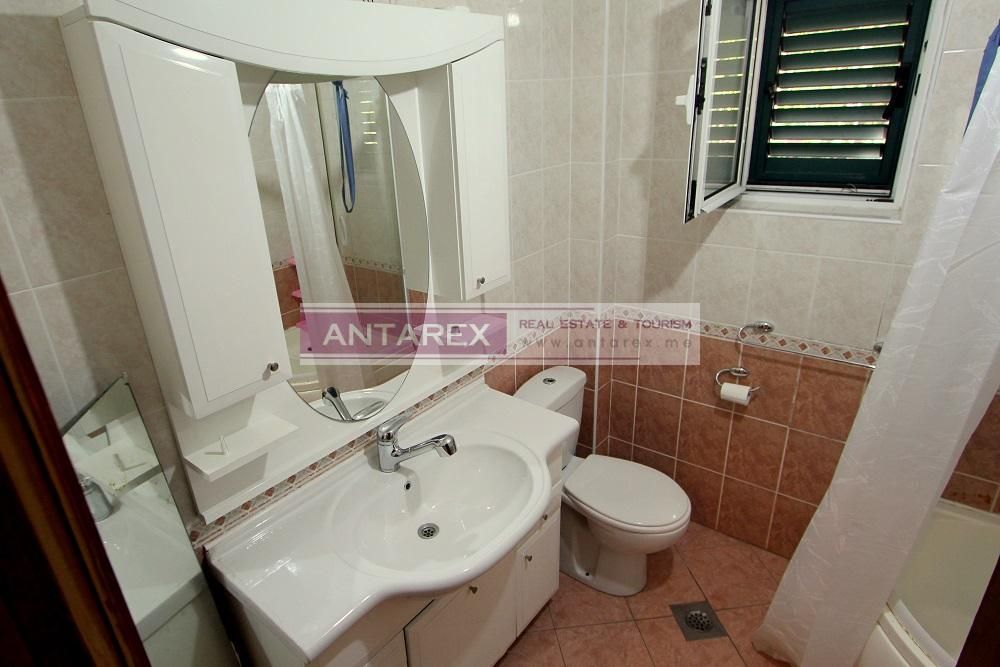 Villa a Igalo, Montenegro, 130 m² - foto 12