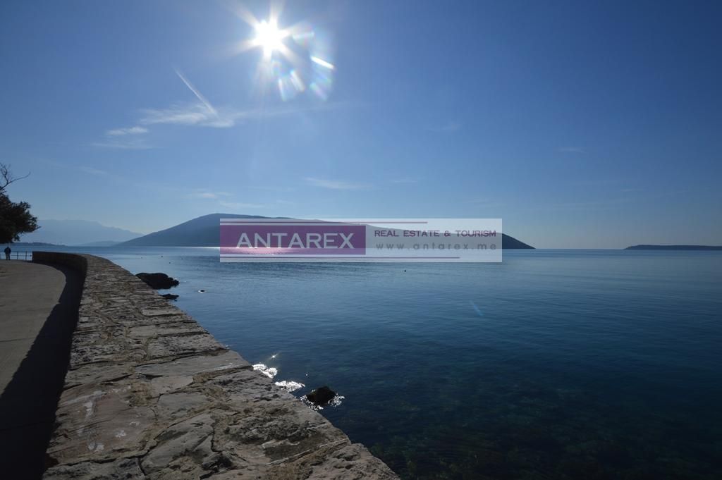 Villa in Herceg-Novi, Montenegro, 200 m² - Foto 13