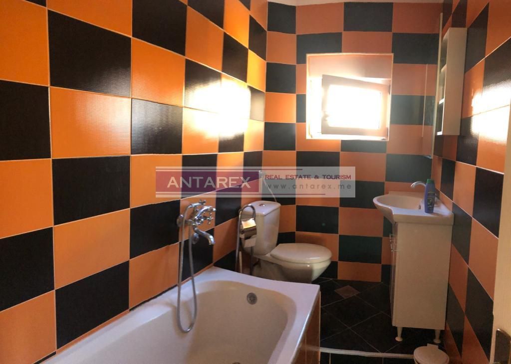 Villa in Tivat, Montenegro, 317 m² - picture 12