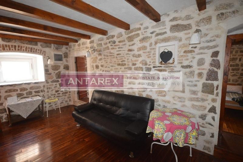 Apartment in Herceg-Novi, Montenegro, 106 m² - picture 14