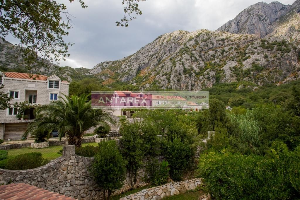 Villa in Orahovac, Montenegro, 110 m² - picture 14