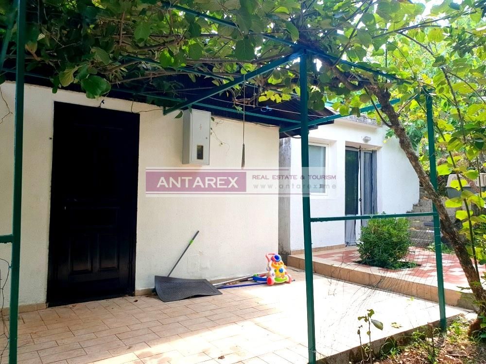 Villa sulla penisola di Luštica, Montenegro, 61 m² - foto 14