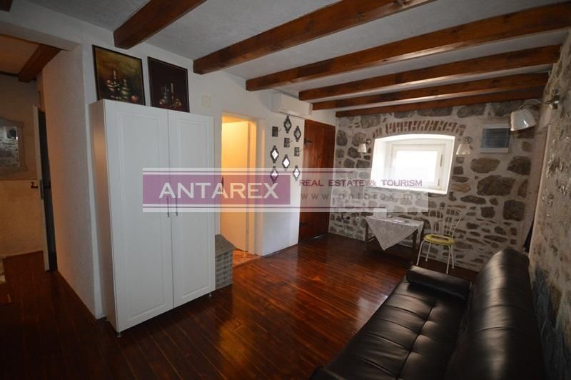 Apartment in Herceg-Novi, Montenegro, 106 m² - picture 15