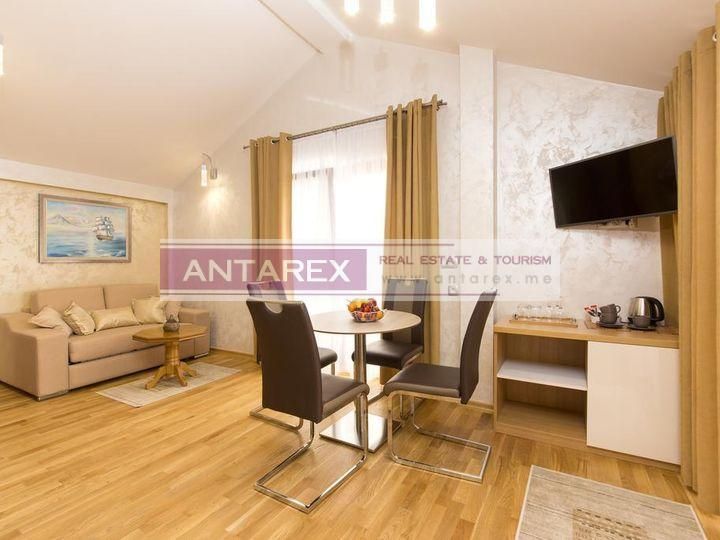 Gewerbeimmobilien in Bijela, Montenegro, 1 000 m² - Foto 15