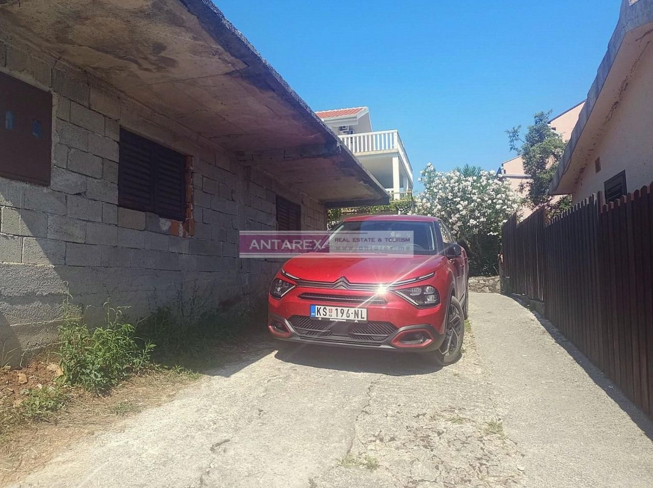 Commercial property in Krasici, Montenegro, 347 m² - picture 15